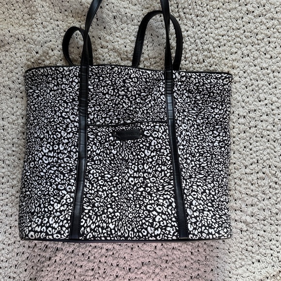 🖤 Vera Bradley Camocat Tote Bag 🤍 - Picture 3 of 10